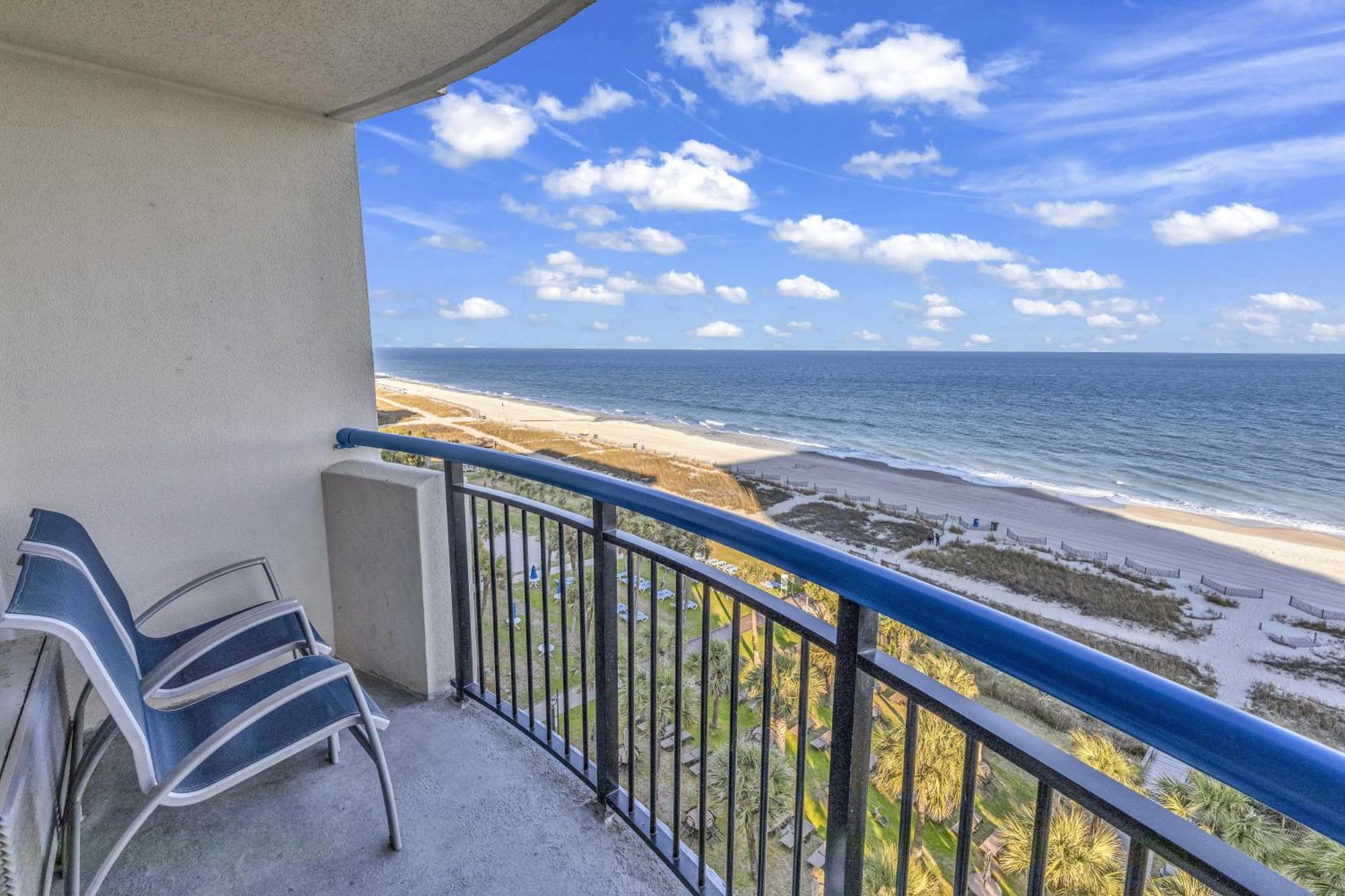 Hosteeva Boardwalk Ocean-Front Condo Миртл-Бич Экстерьер фото